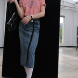 1867 Witch Mirror Basic Graphic Short Sleeve T-Shirt / Pink