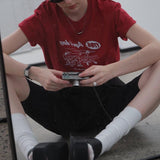 1786 April Day Graphic Basic T-Shirt / Red
