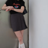 Rose Flower Graphic Basic T-Shirt / Black