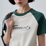 Slim fit Raglan Prodbldg Short Sleeve T-Shirt / Beige & Forest Green