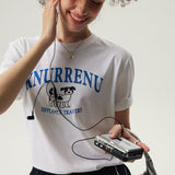 Knurrenu - Puppy Basic Graphic T-Shirt / White